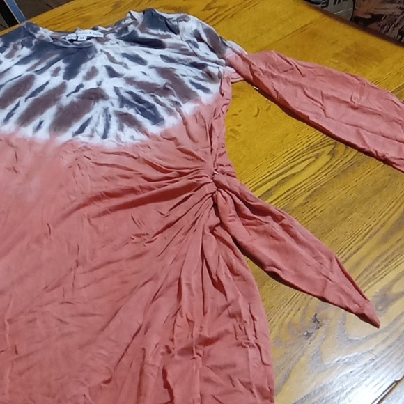 Young Broke & Fabulous MEDIUM YFB WOMEN Long Dress Tie Dye MULTICOLOR NEW Brown - Picture 4 of 9